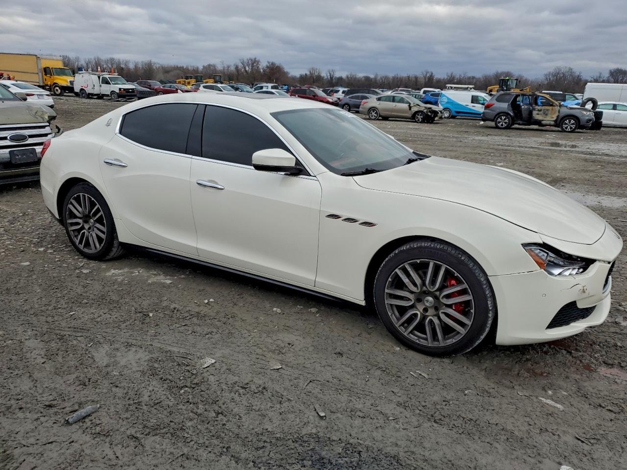 2017 Maserati Ghibli S - Фото 4