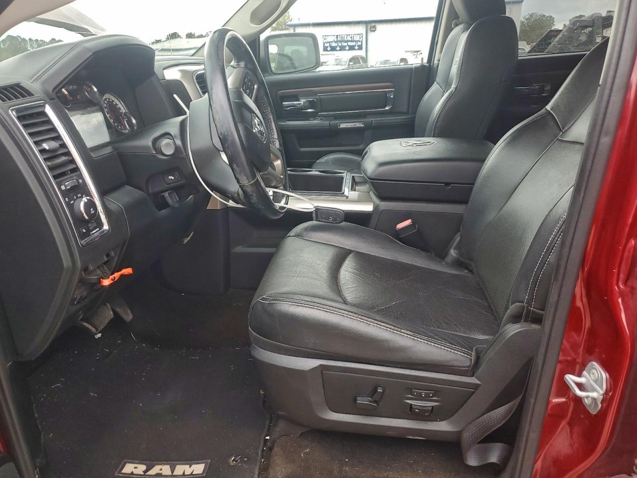 2015 Ram 1500 Laramie - Фото 7