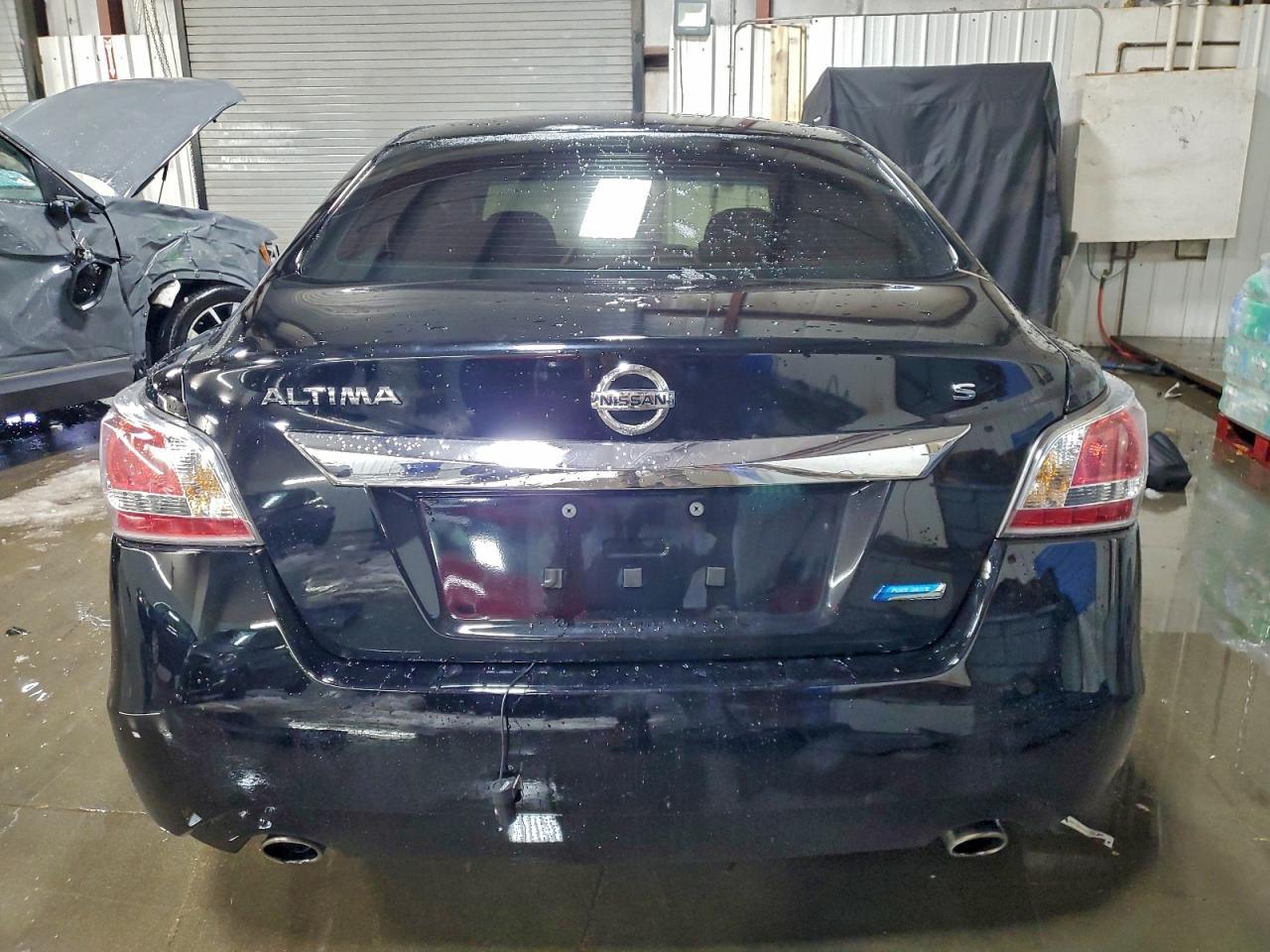 2014 Nissan Altima 2.5 S - Фото 6