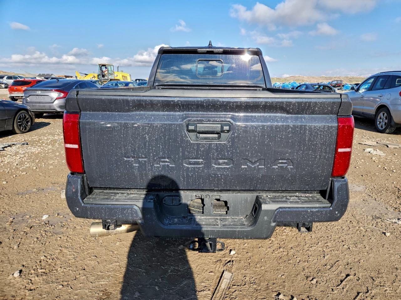 2024 Toyota Tacoma Double Cab - Image 6