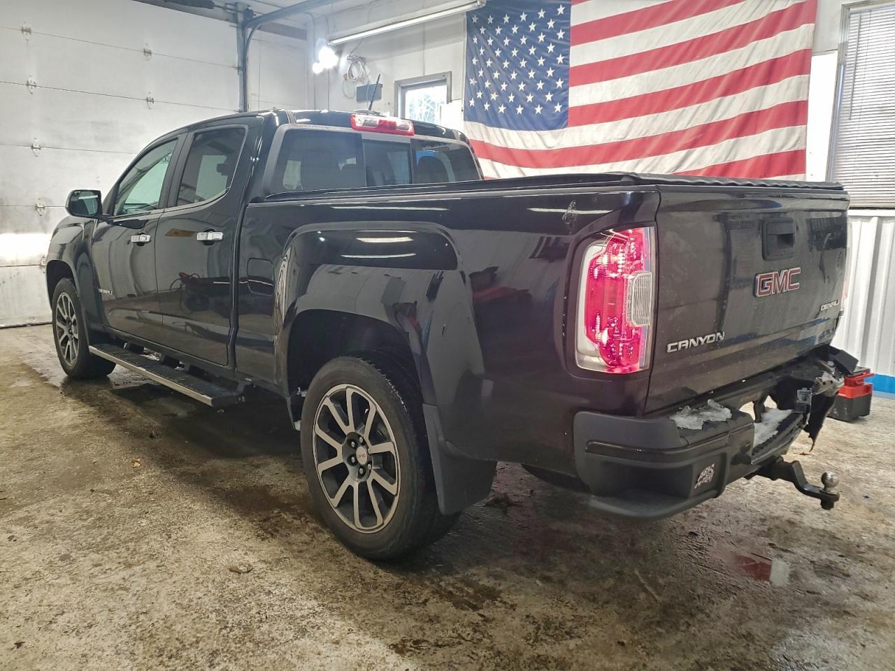 2017 GMC Canyon Denali - Фото 2