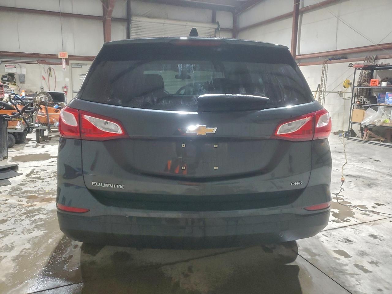 2020 Chevrolet Equinox Ls - Image 6