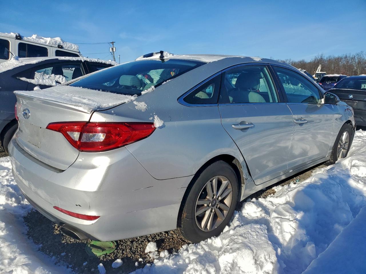 2016 Hyundai Sonata Se - Image 3