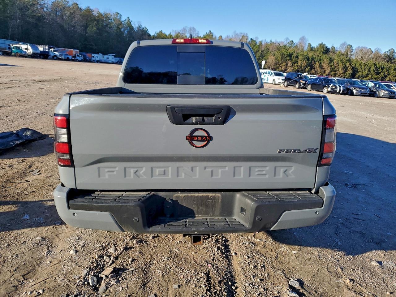 2023 Nissan Frontier S - Фото 6