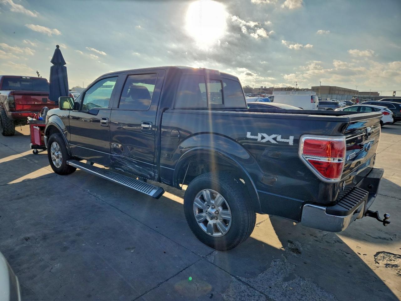 2010 Ford F150 Supercrew - Image 2