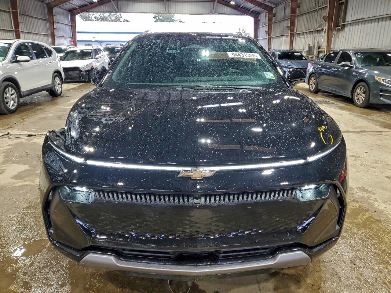 2025 Chev Equinox Lt - Фото 5