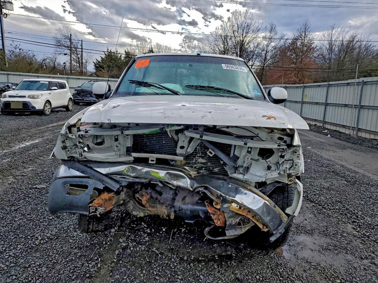 2003 Ford F150 Supercrew - Image 5