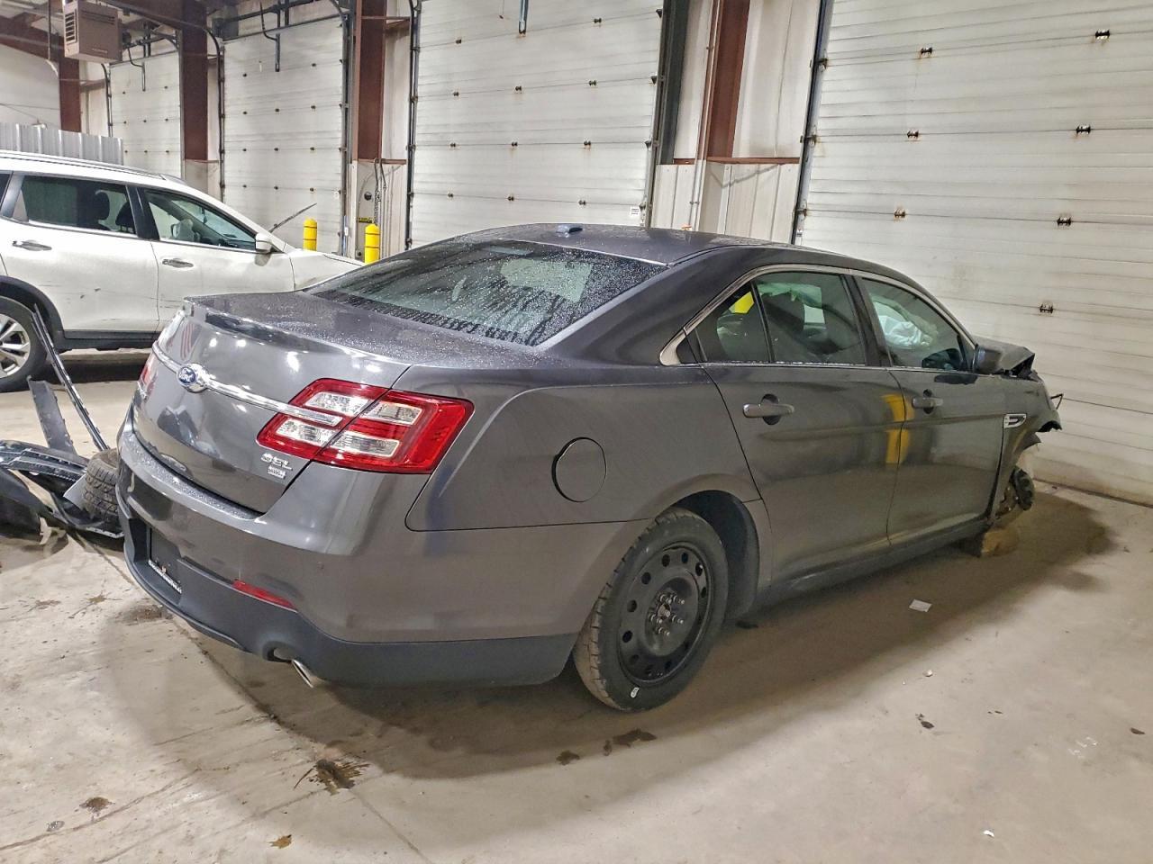 2015 Ford Taurus Sel - Image 3