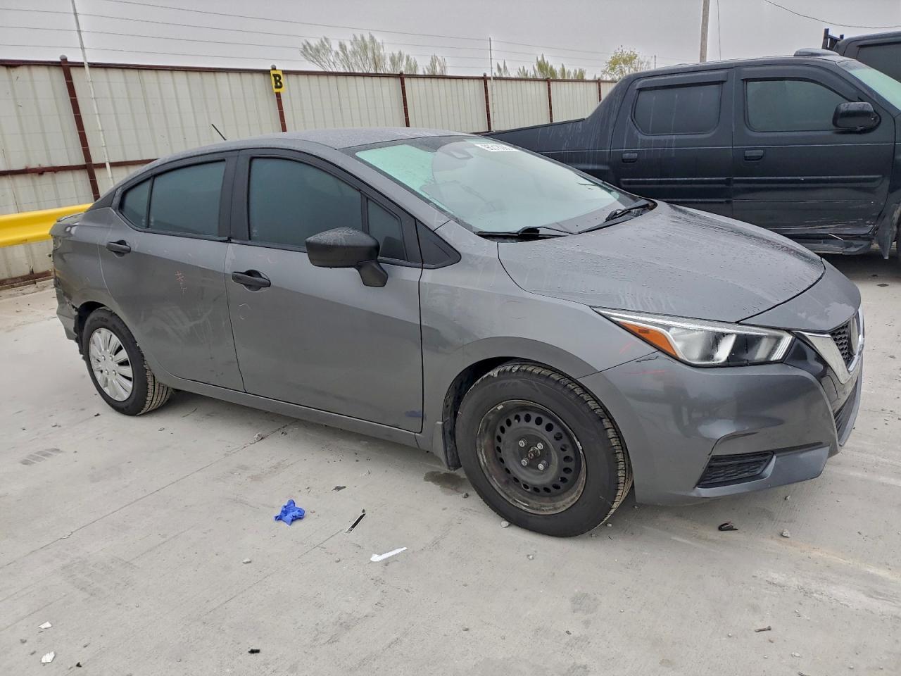 2020 Nissan Versa S - Фото 4