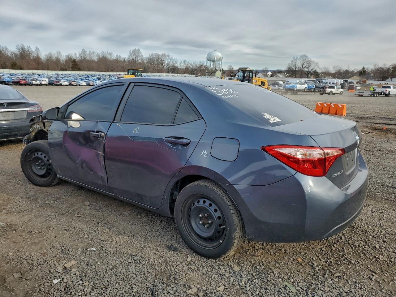 2018 Toyota Corolla L - Фото 2