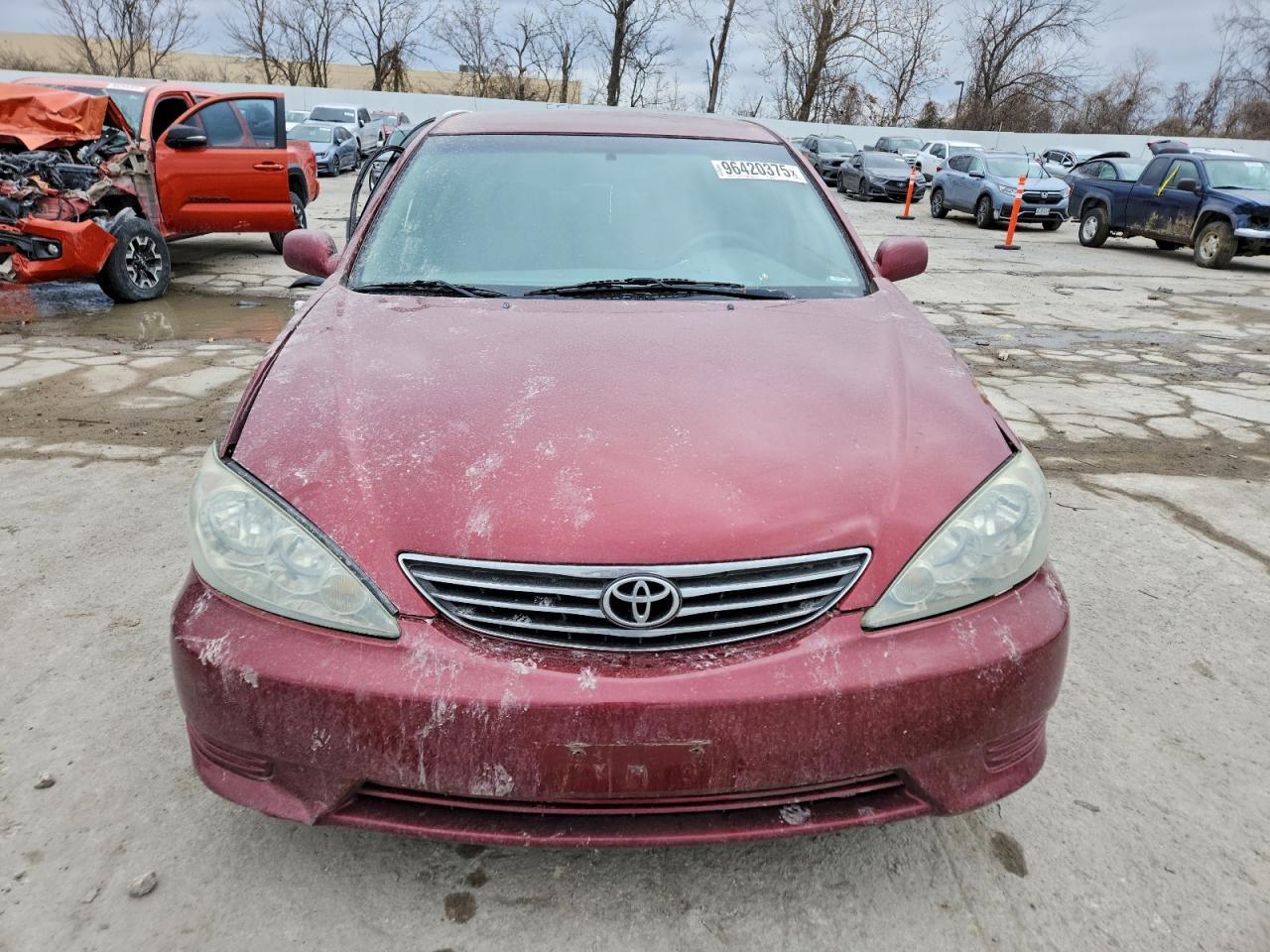 2005 Toyota Camry Le - Image 5