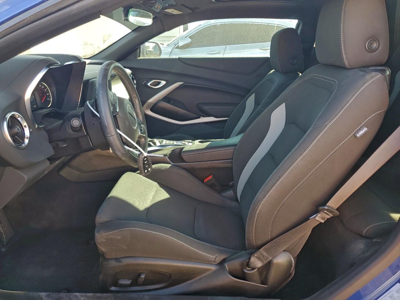 2023 Chevrolet Camaro Ls - Фото 7