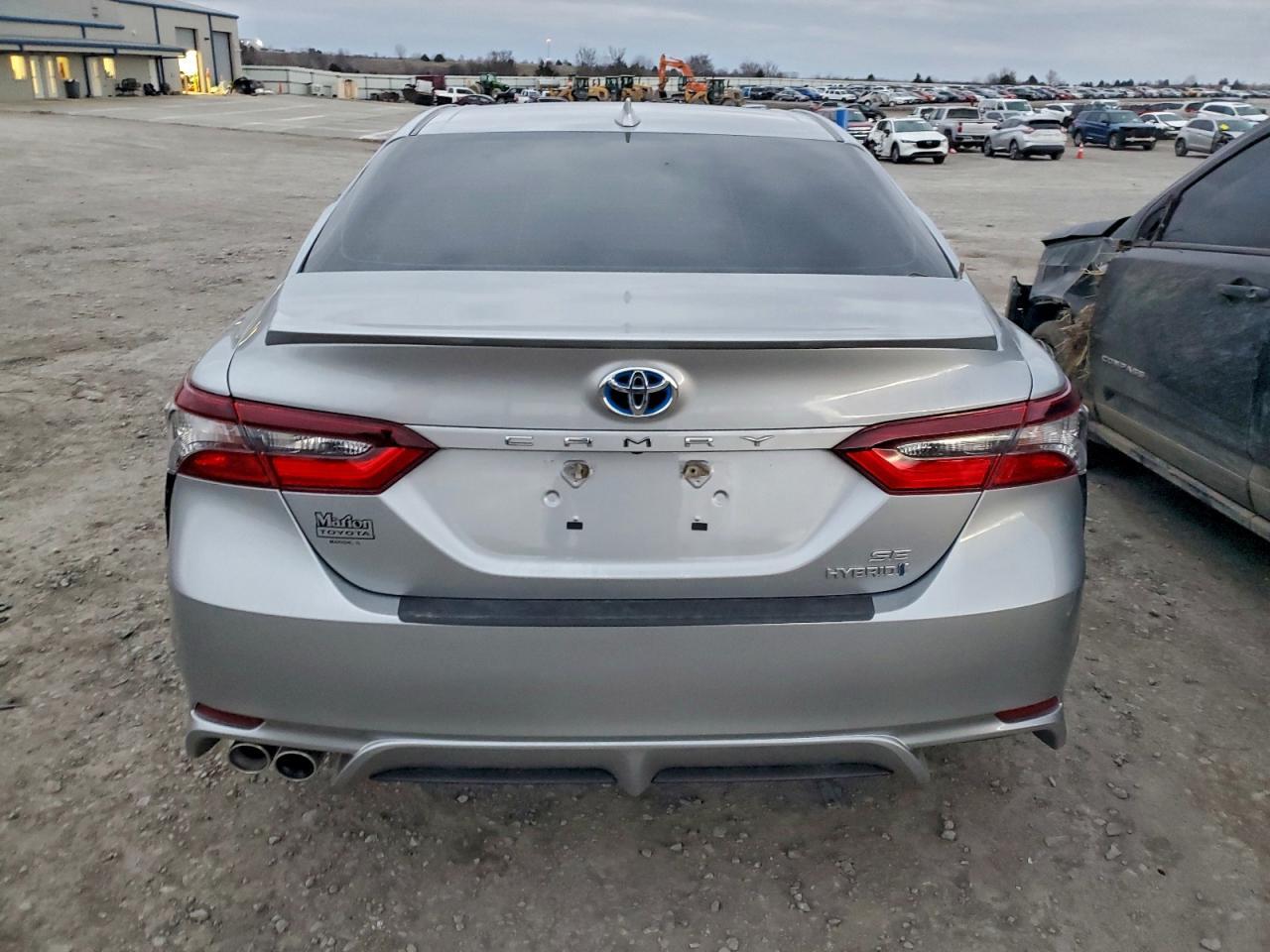 2022 Toyota Camry Night Shade - Фото 6