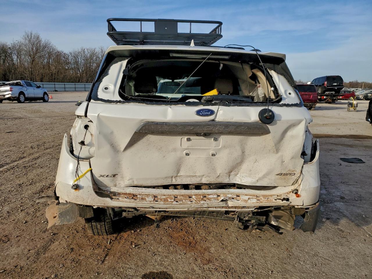 2023 Ford Explorer Xlt - Фото 6