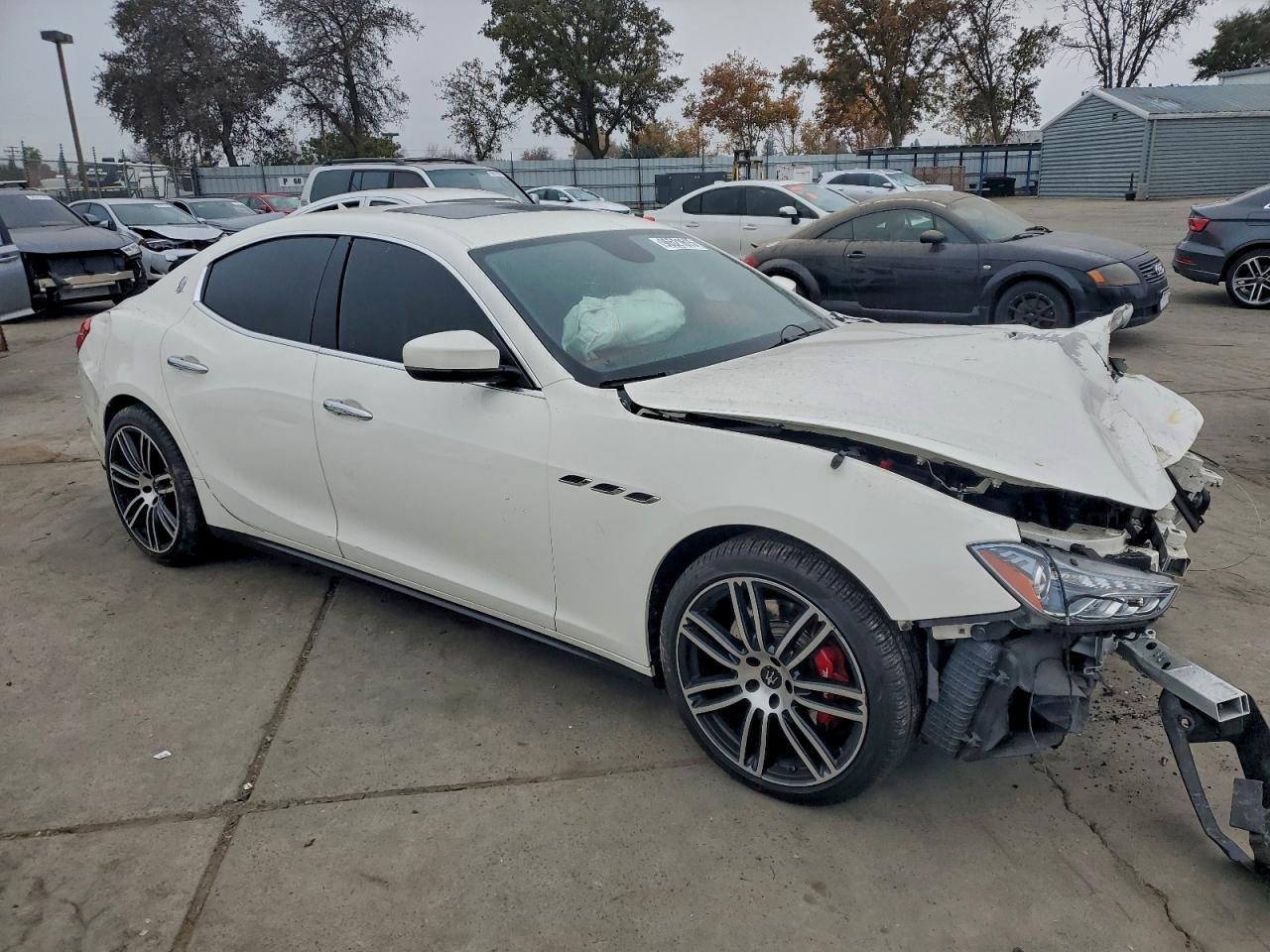 2019 Maserati Ghibli S - Image 4