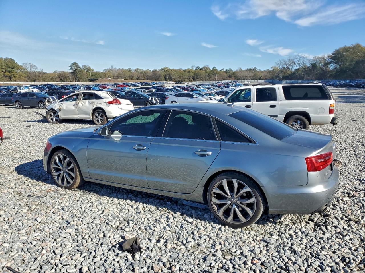 2013 Audi A6 Premium Plus - Image 2