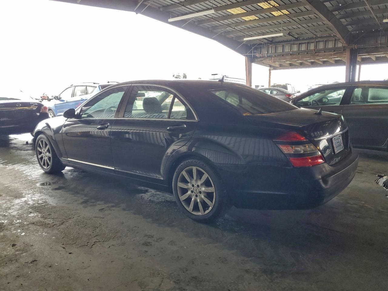 2007 Mercedes-Benz S 550 - Image 2