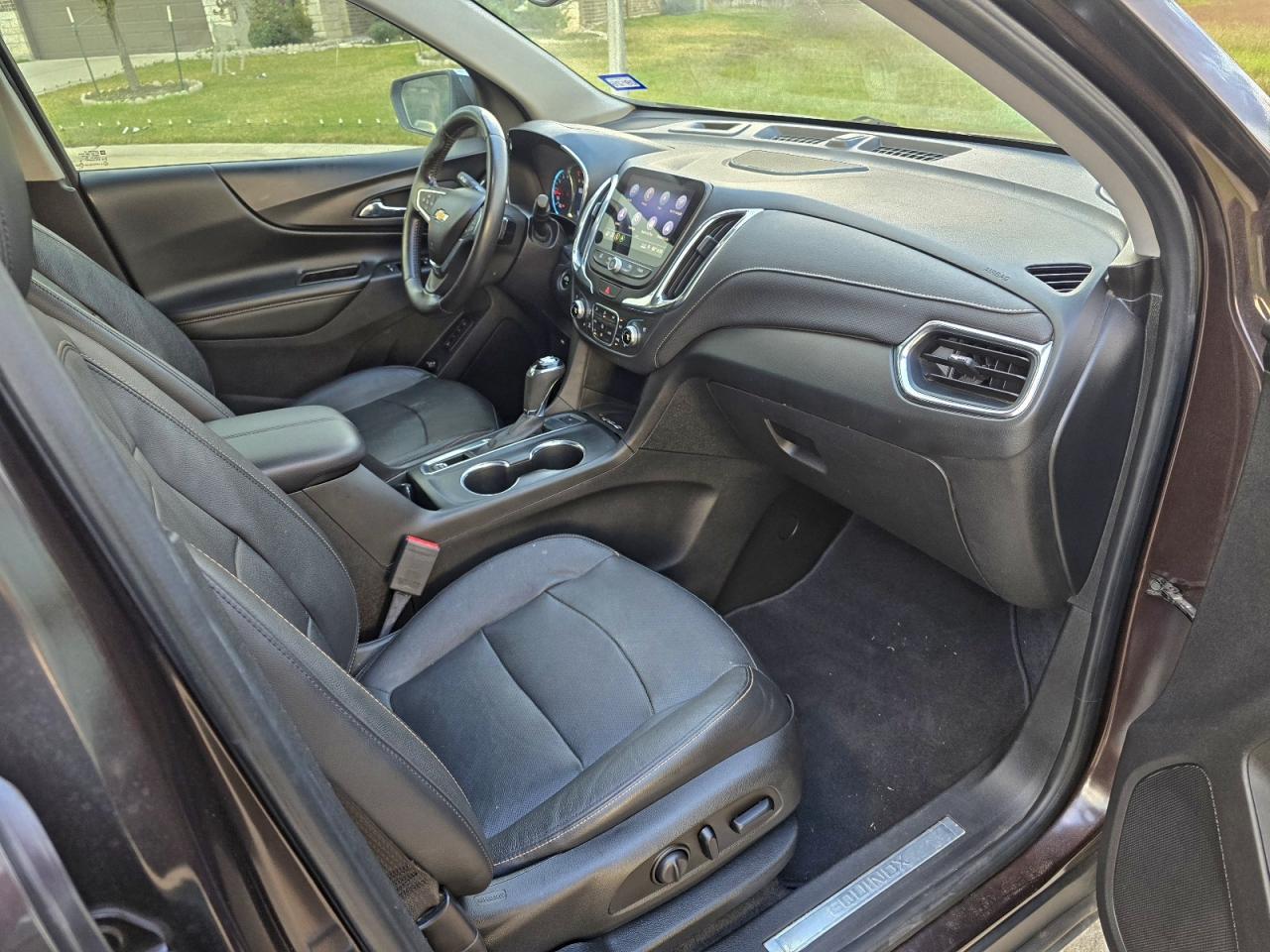 2020 Chevrolet Equinox Premier - Image 5