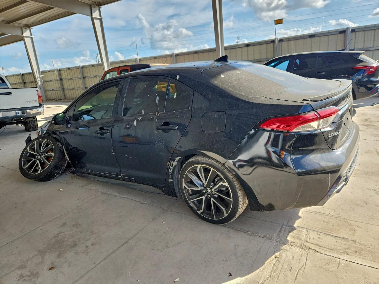 2021 Toyota Corolla Se - Фото 2