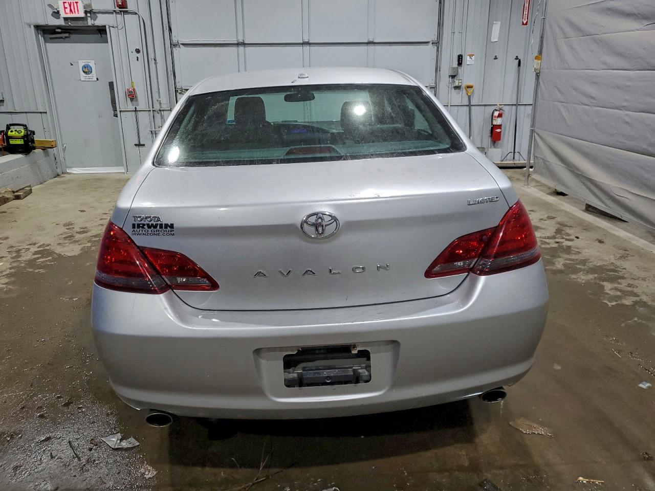 2009 Toyota Avalon Xl - Image 6