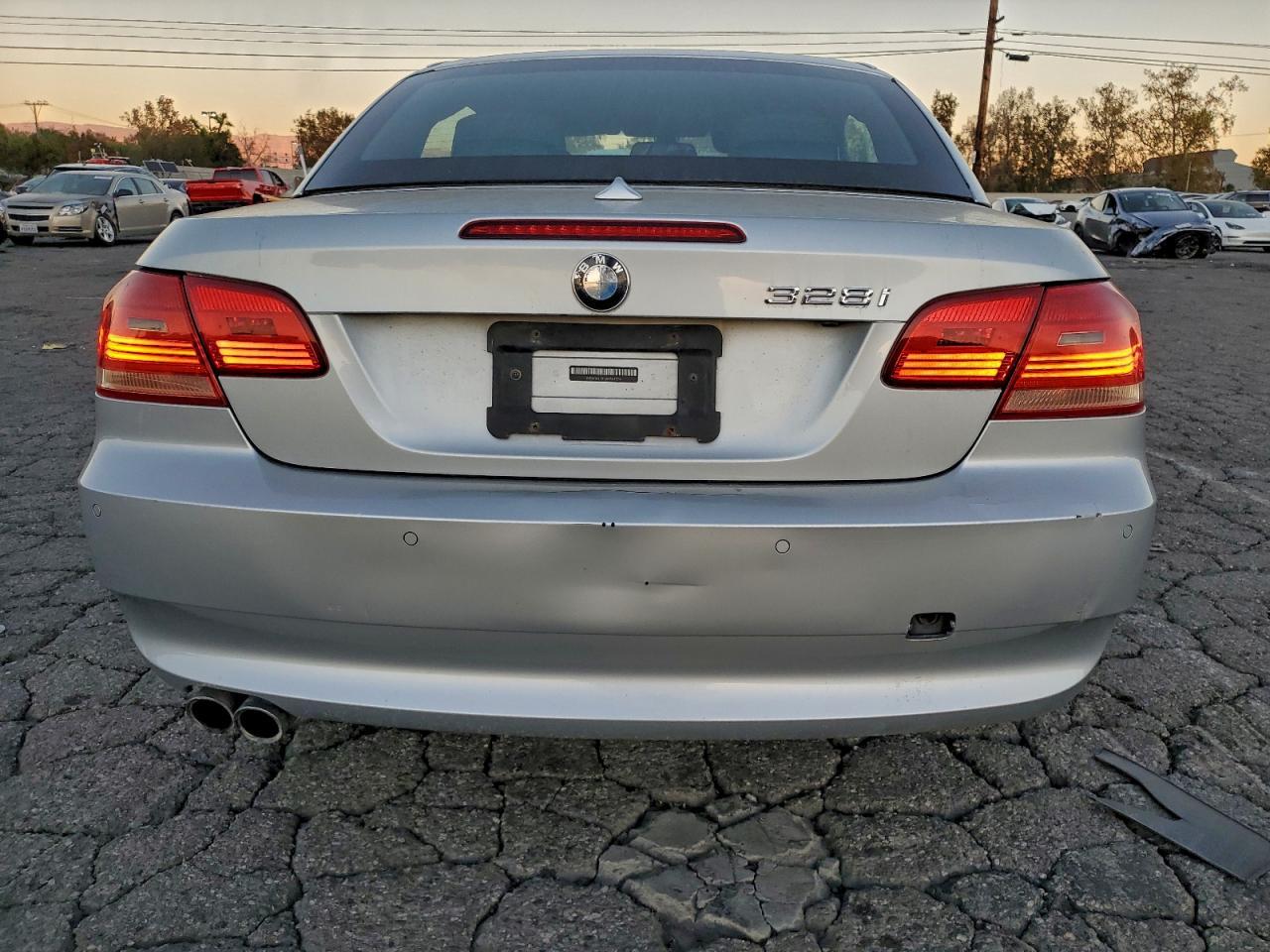 2008 BMW 328 I - Image 6