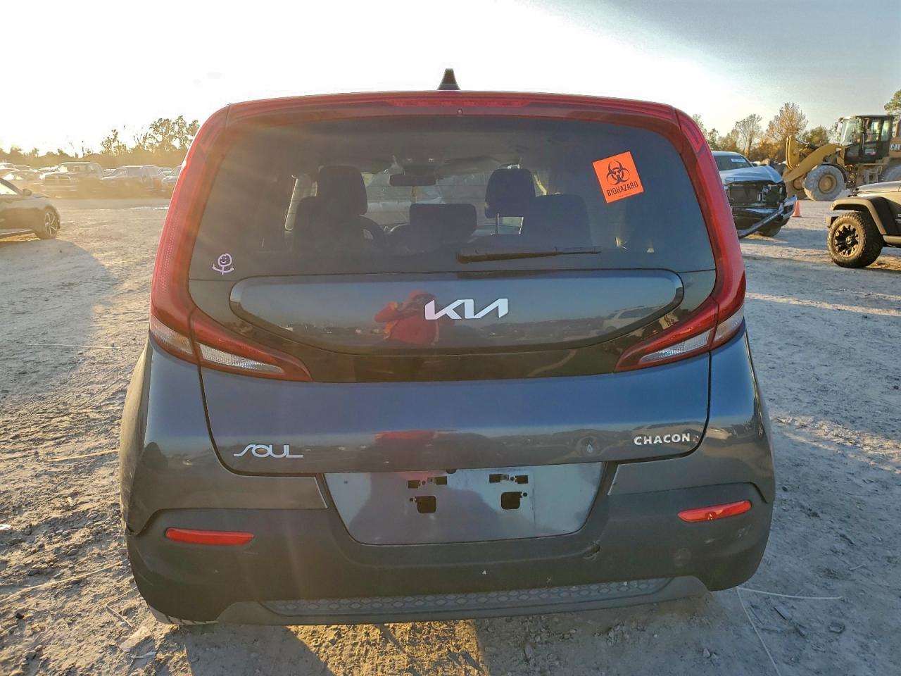2022 Kia Soul Lx - Image 6