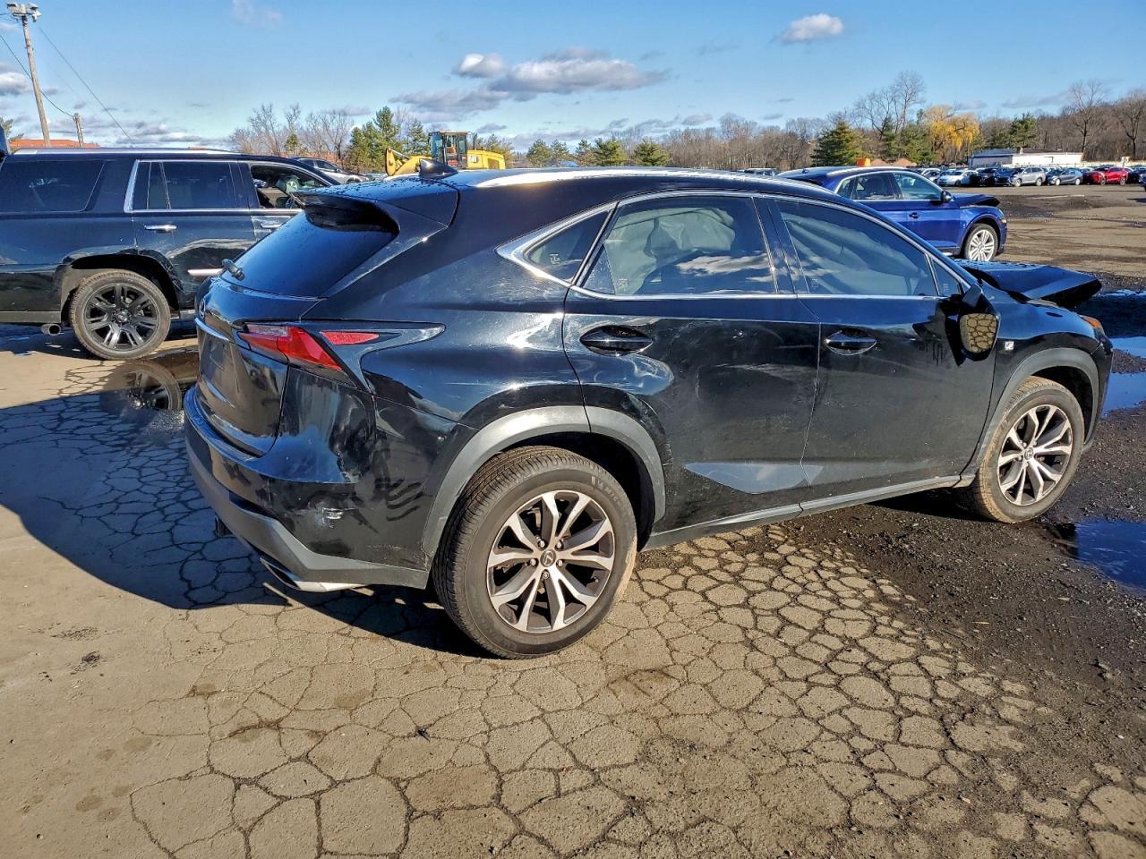2017 Lexus Nx200T - Фото 3