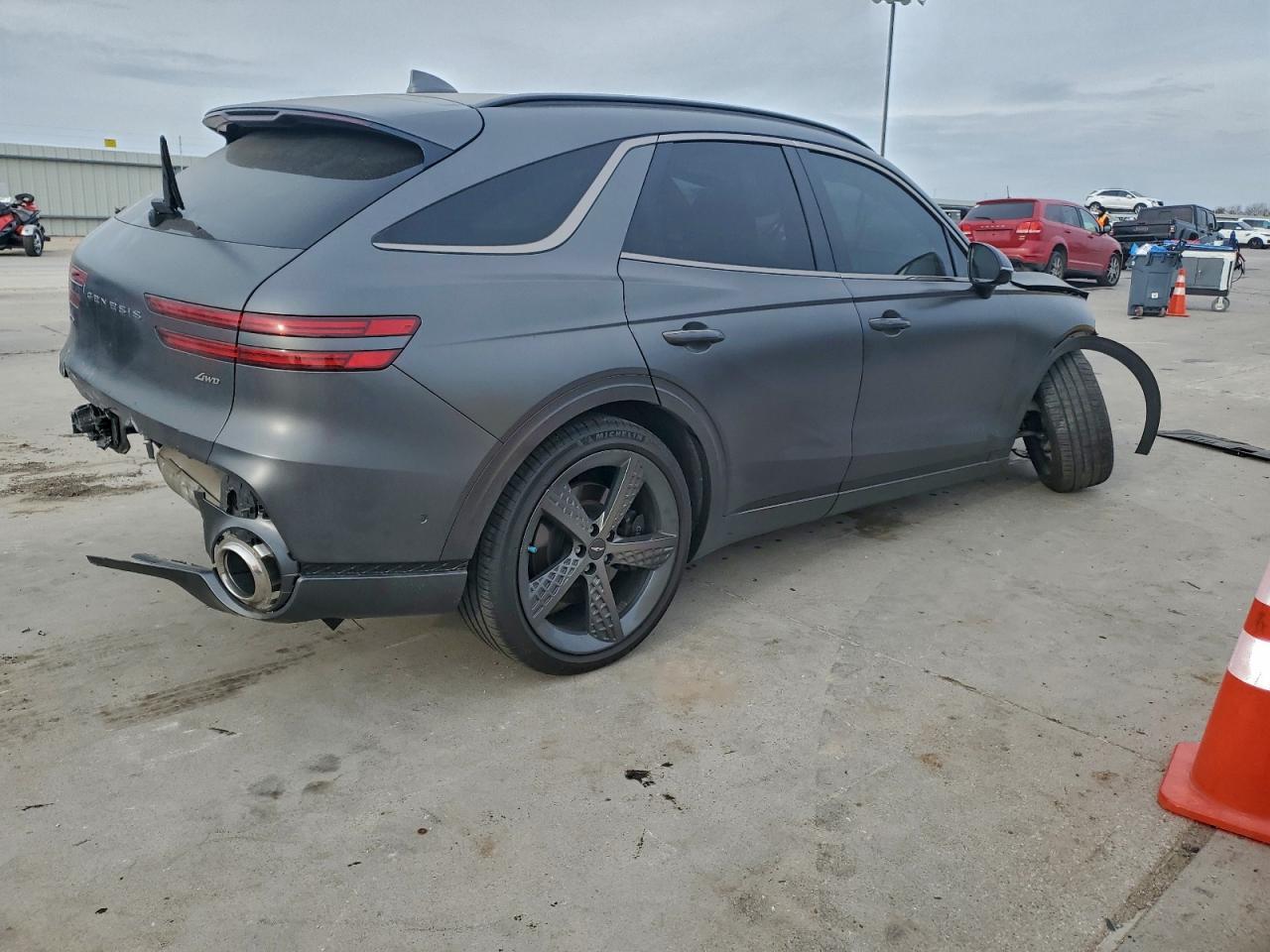 2023 Genesis Gv70 Base - Фото 3