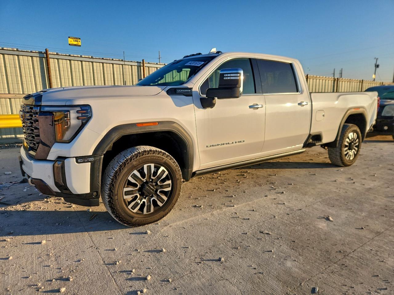 2024 GMC Sierra K3500 Denali Ultimate