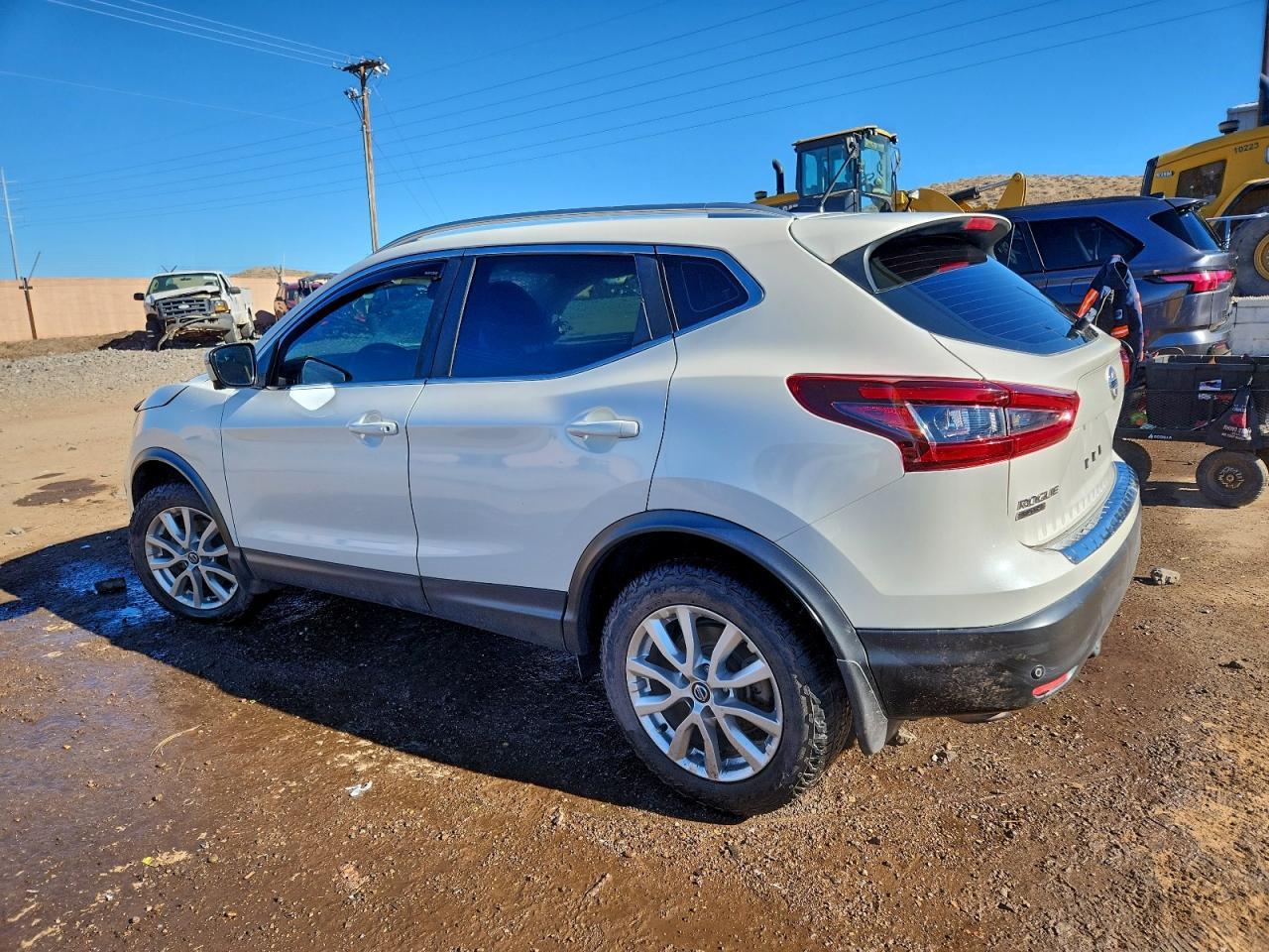 2020 Nissan Rogue Sport Sv - Фото 2