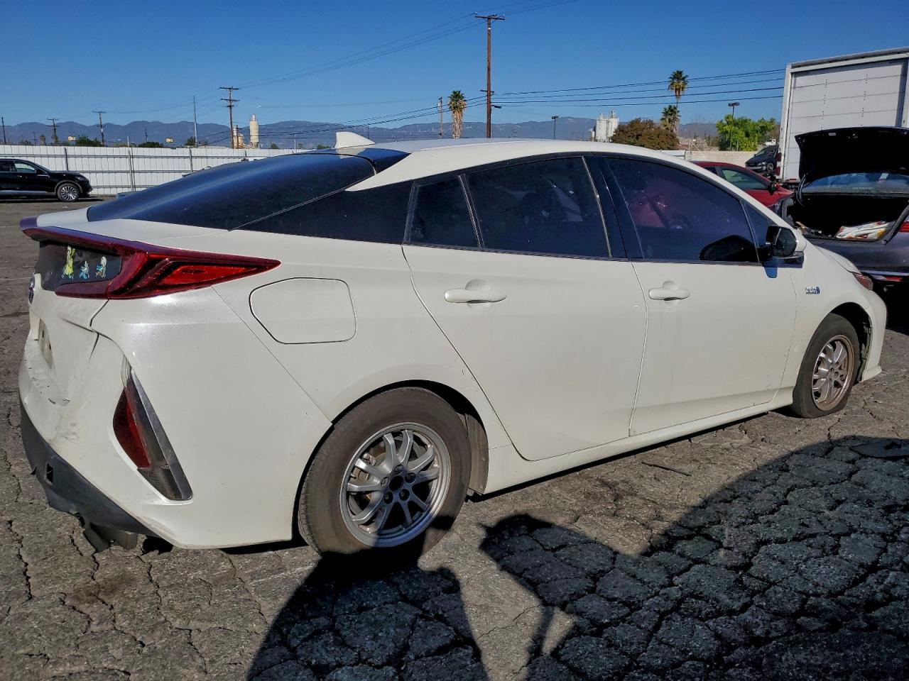 2018 Toyota Prius Prime - Фото 3