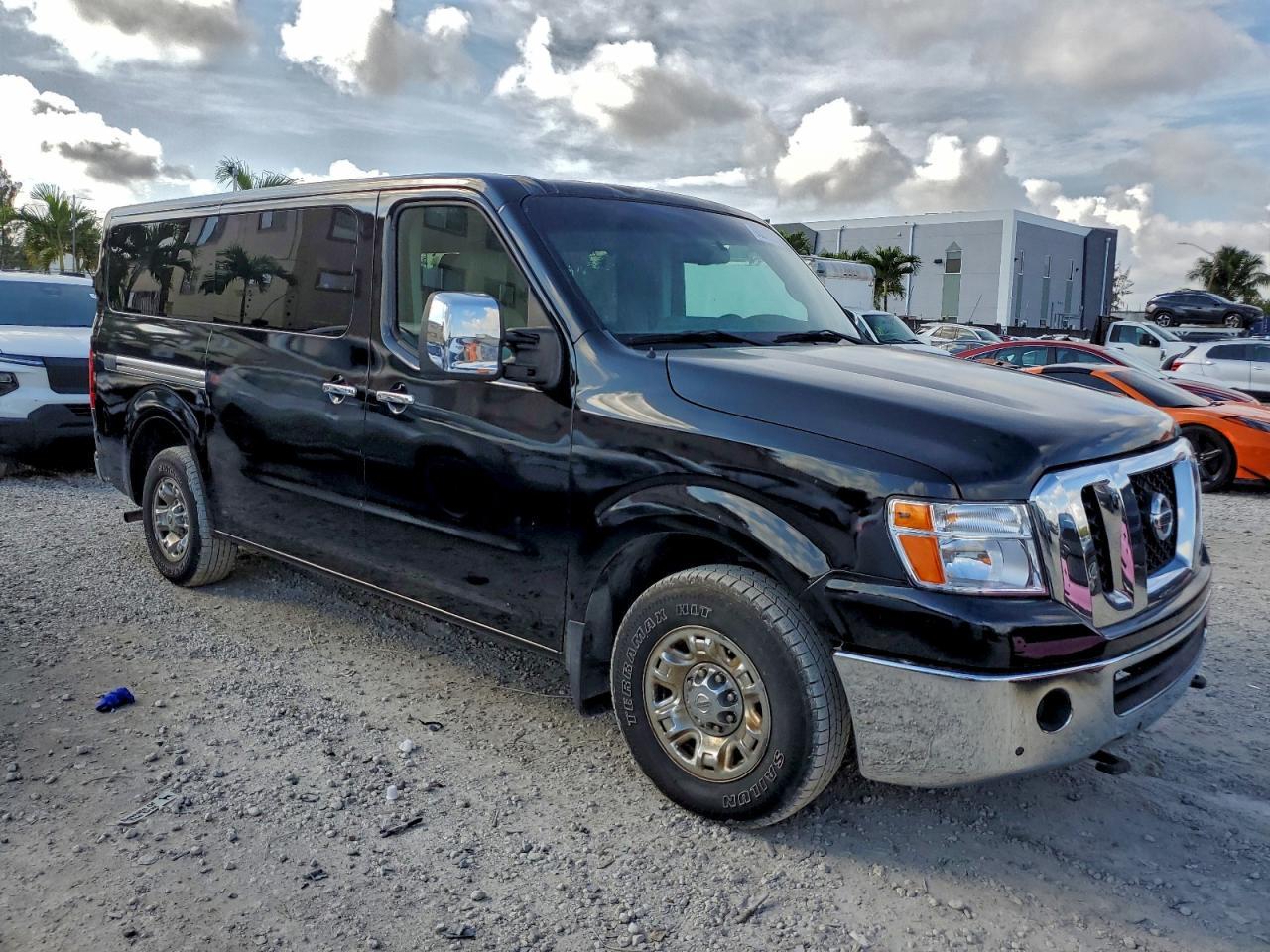 2016 Nissan Nv 3500 S - Фото 4