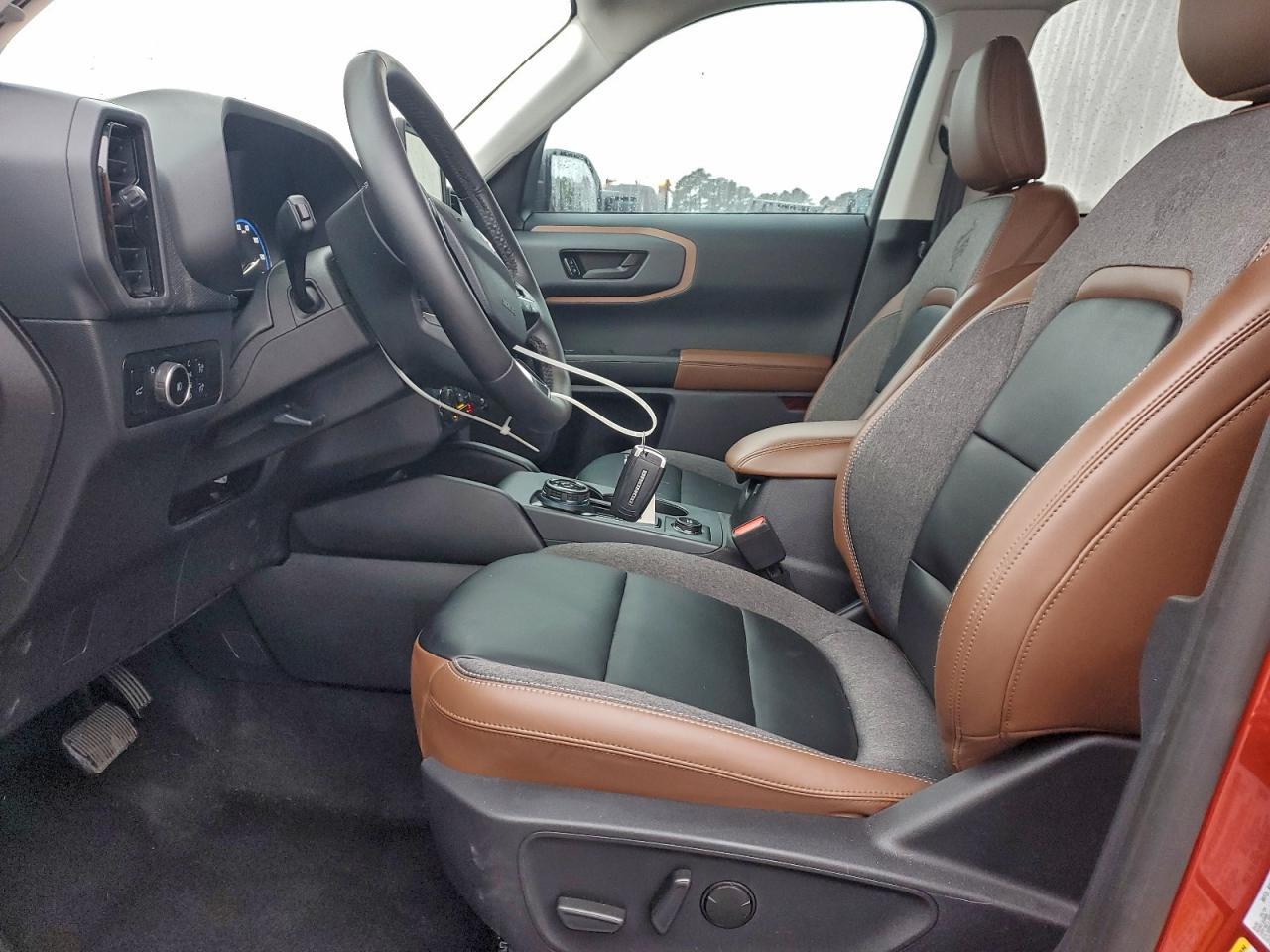 2024 Ford Bronco Sport Outer Banks - Фото 7