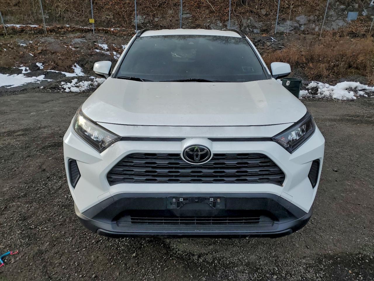 2021 Toyota Rav4 Le - Фото 5