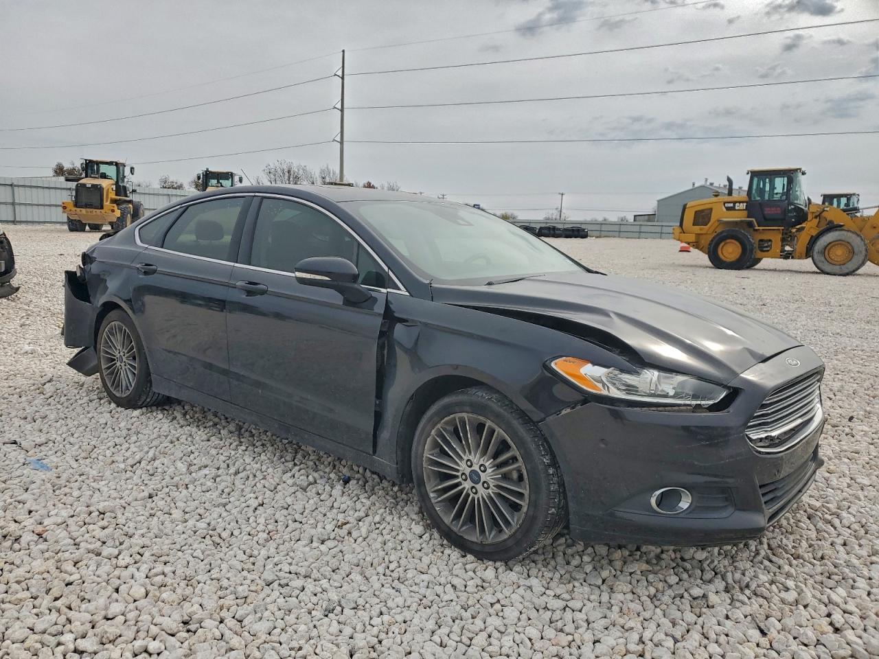 2014 Ford Fusion Se - Фото 4