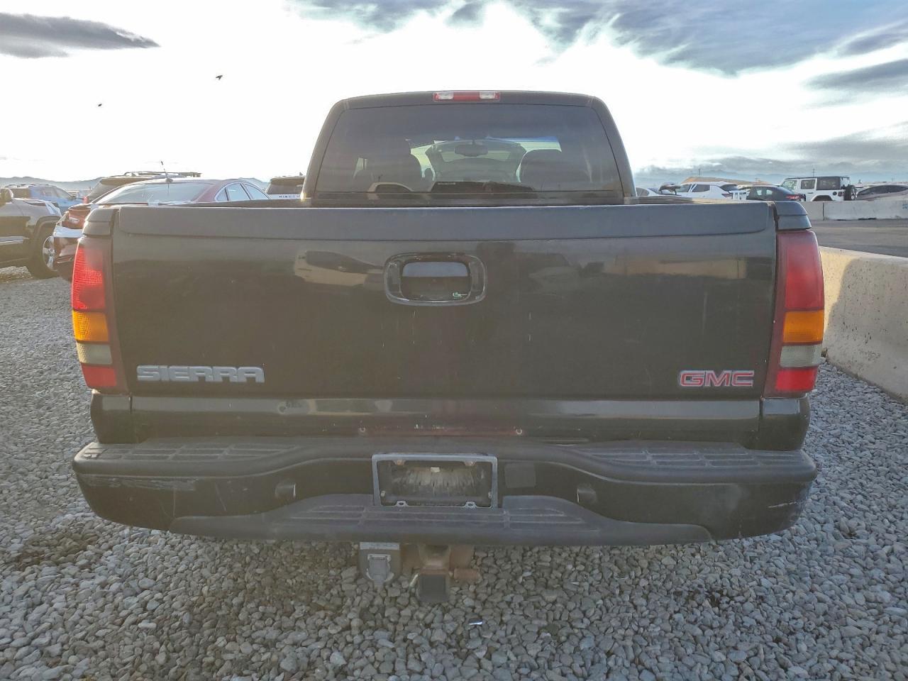 2003 GMC Sierra K1500 Denali - Фото 6
