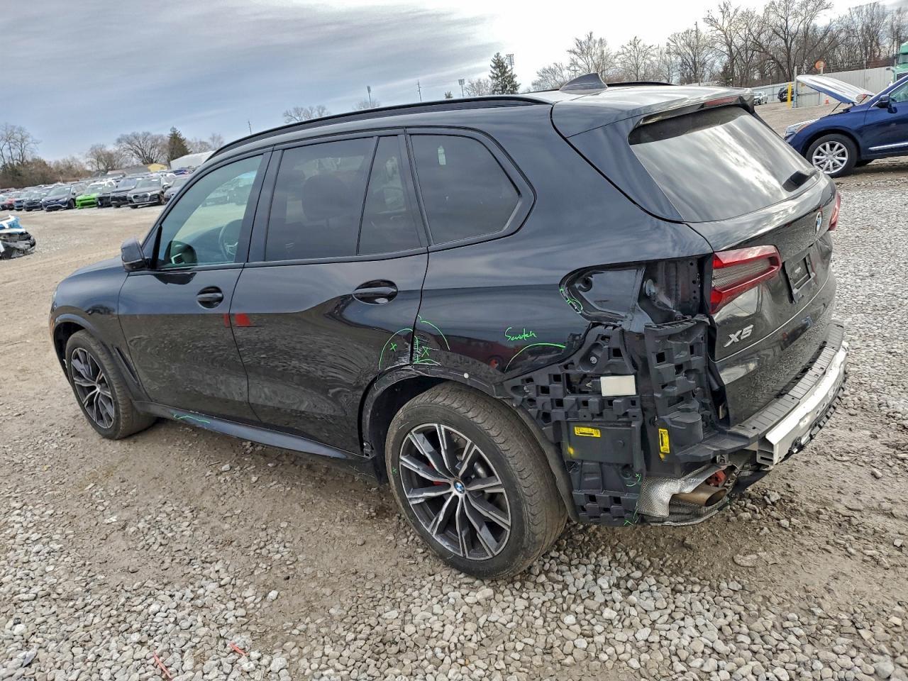 2021 BMW X5 xDrive40I - Фото 2