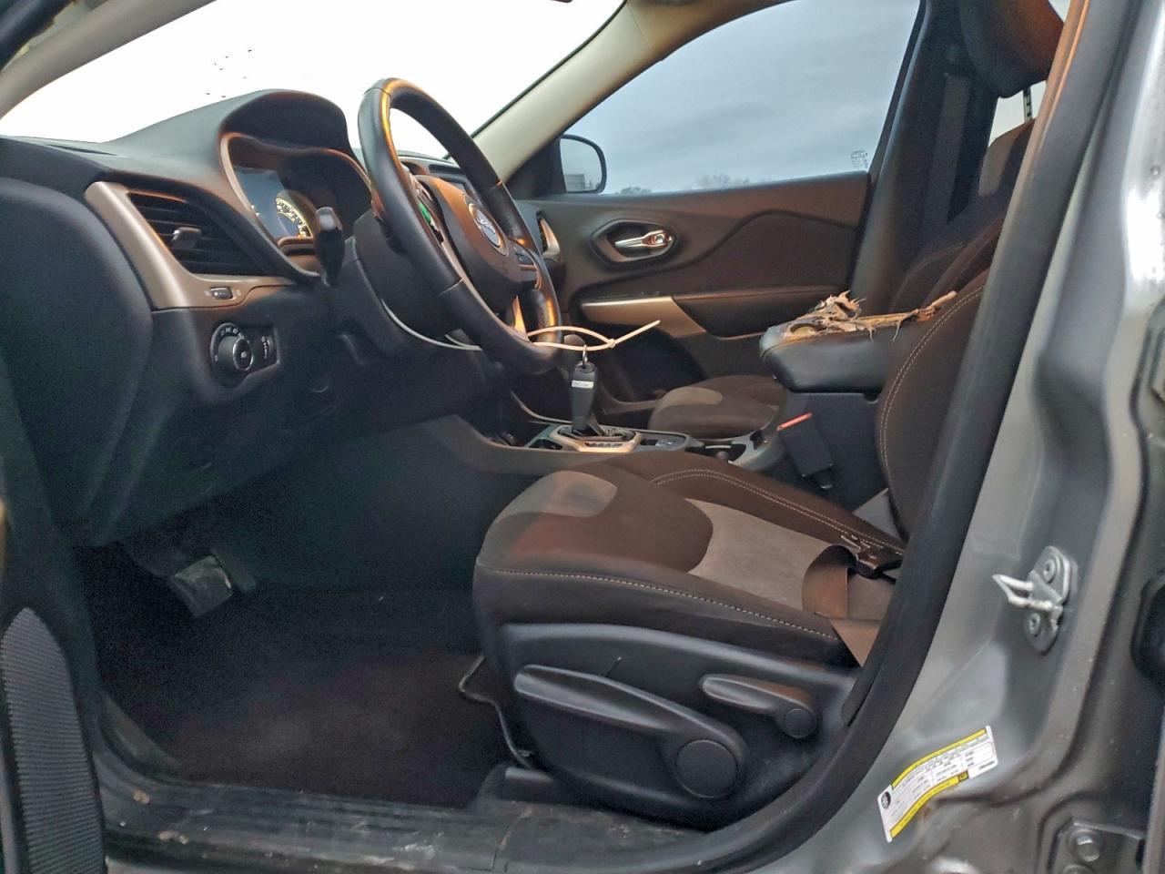 2018 Jeep Cherokee Latitude - Фото 7