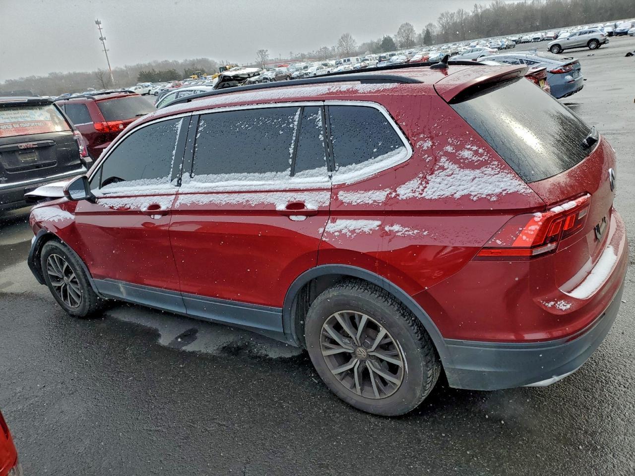 2019 Volkswagen Tiguan Se - Image 2