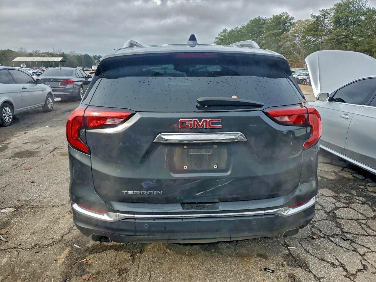 2018 GMC Terrain Slt - Image 6
