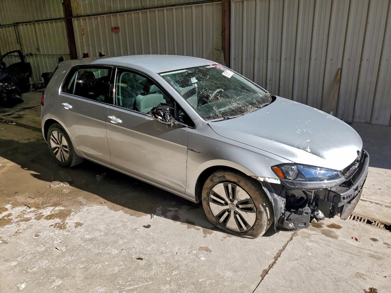 2019 Volkswagen E-Golf Se - Фото 4