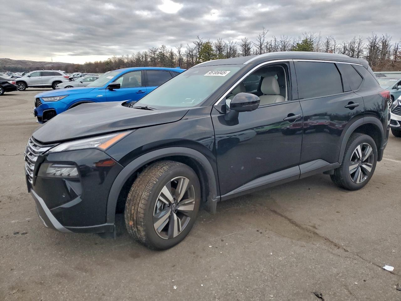 2025 Nissan Rogue Sl