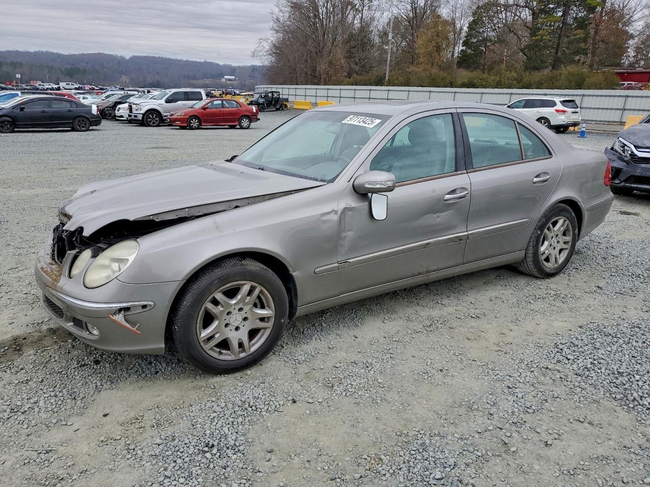 2003 Mercedes-Benz E 320