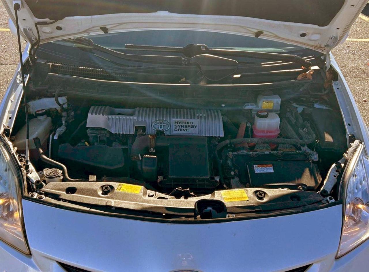 2015 Toyota Prius - Фото 7