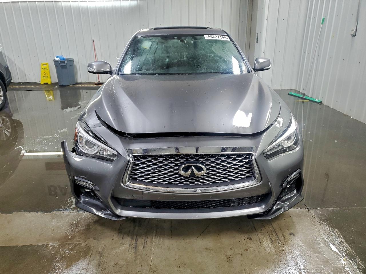 2022 Infiniti Q50 Sensory - Image 5