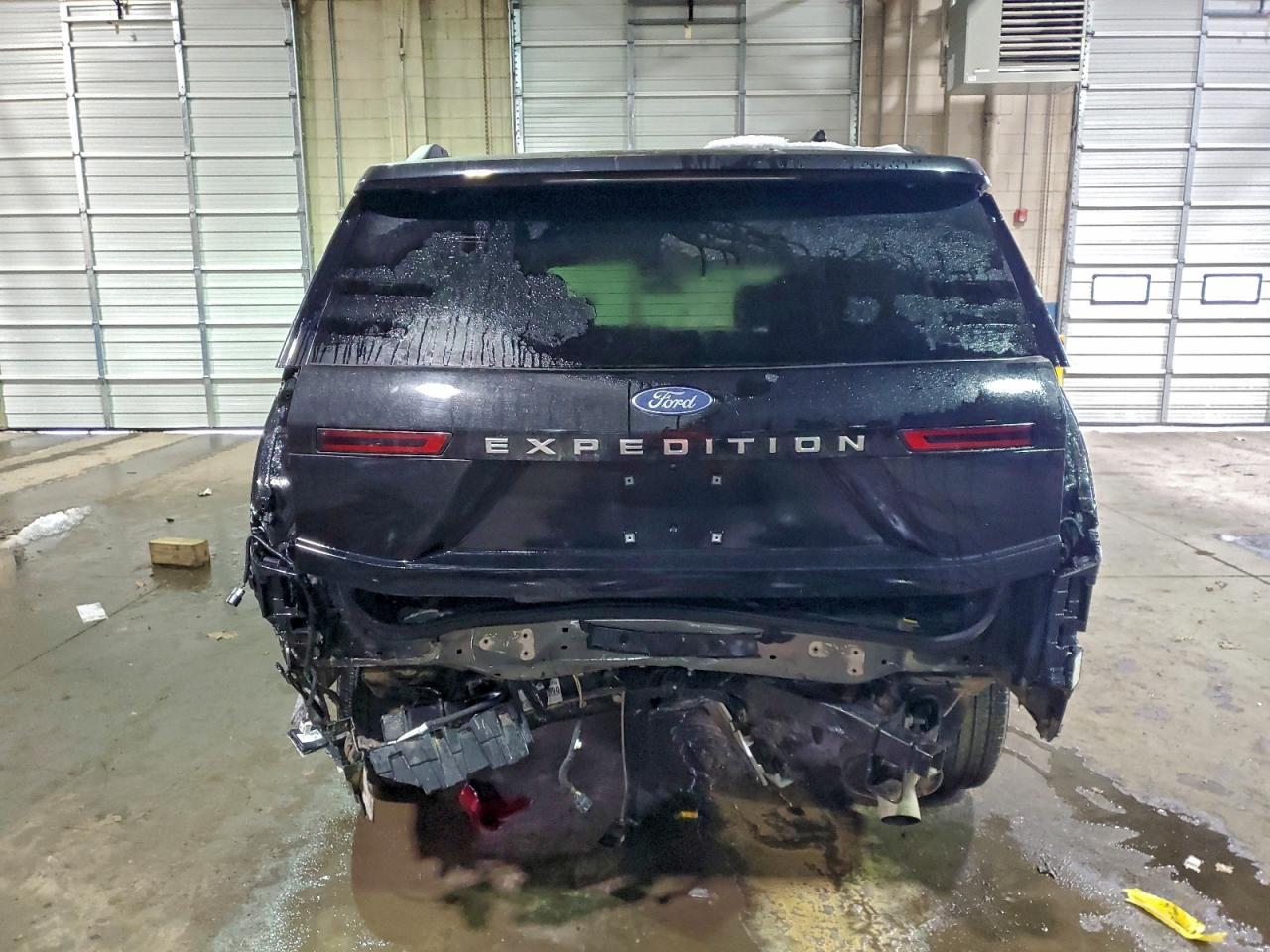 2025 Ford Expedition Max Platinum - Image 6