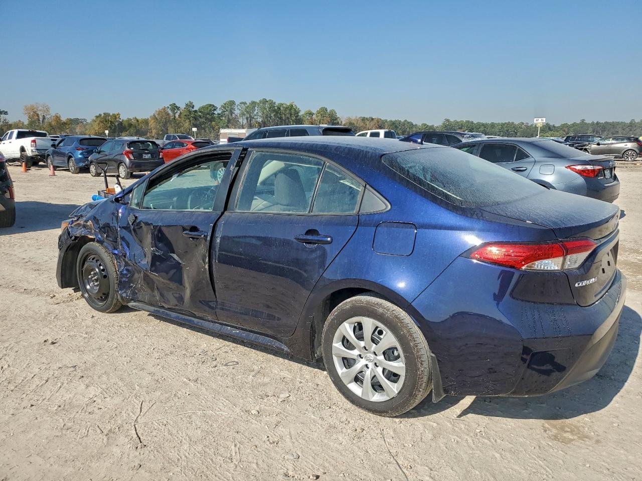 2025 Toyota Corolla Le - Image 2