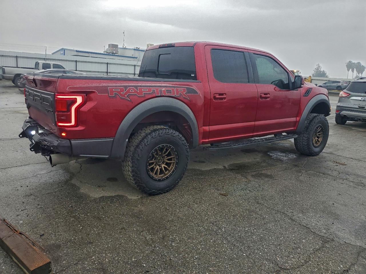 2017 Ford F150 Raptor - Фото 3