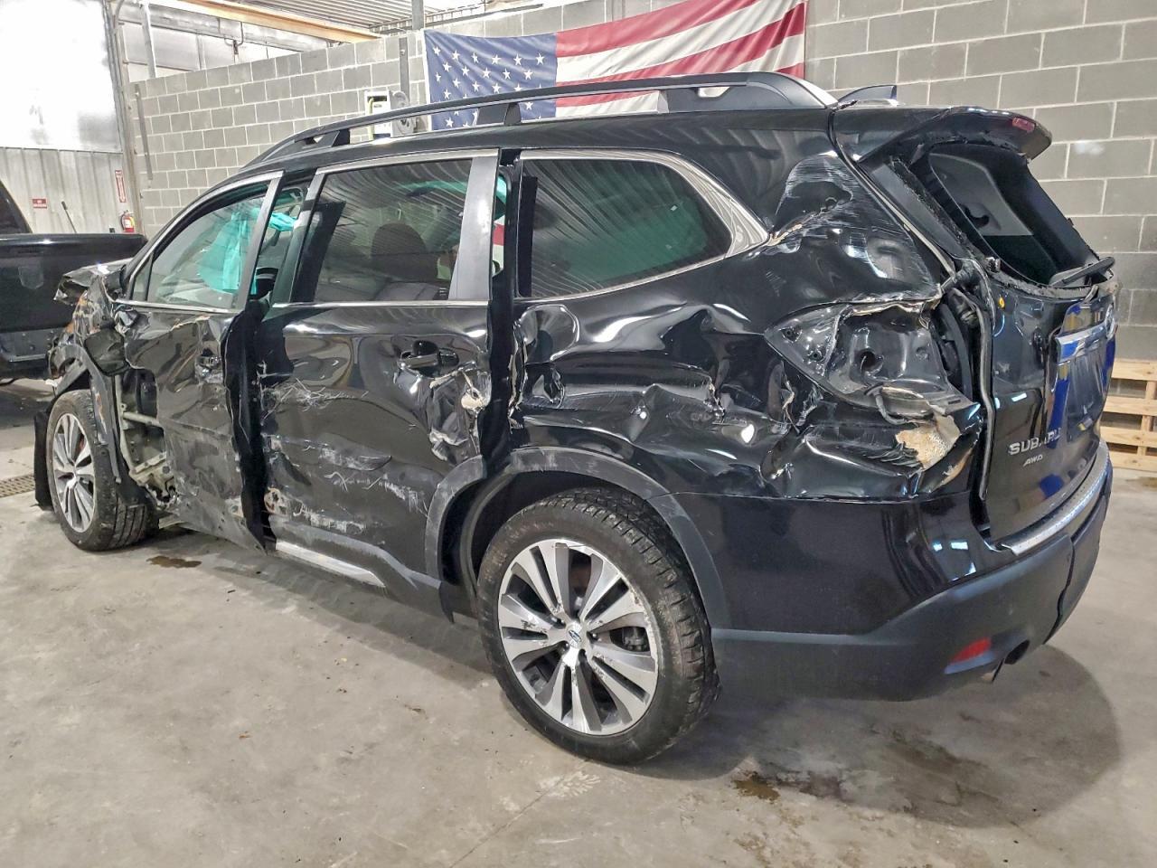 2021 Subaru Ascent Limited - Фото 2