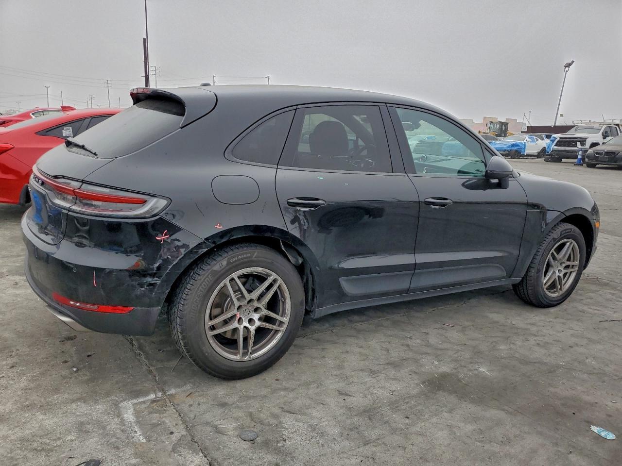 2020 Porsche Macan - Фото 3
